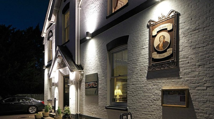 Thomas Paine Hotel